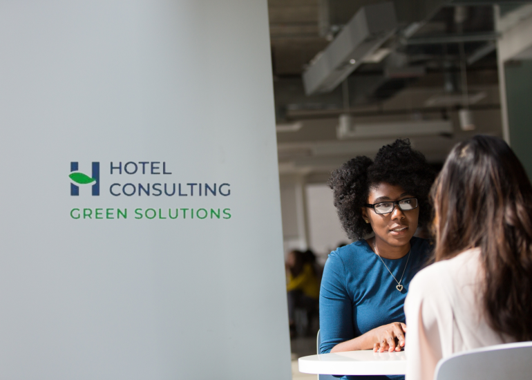 HotelConsulting Logo